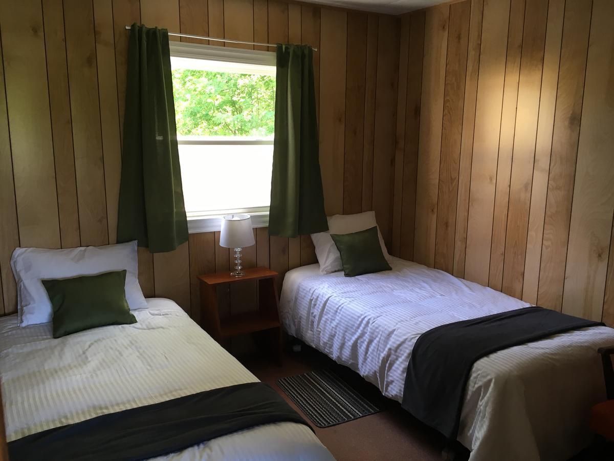Wingspread Cottages Stanley Bridge Ngoại thất bức ảnh